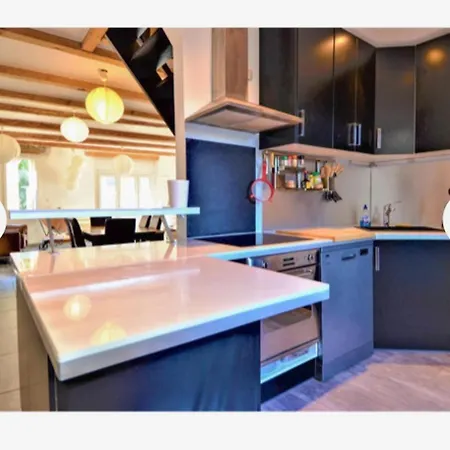 Agreable Maison De Village בית נופש Laudun